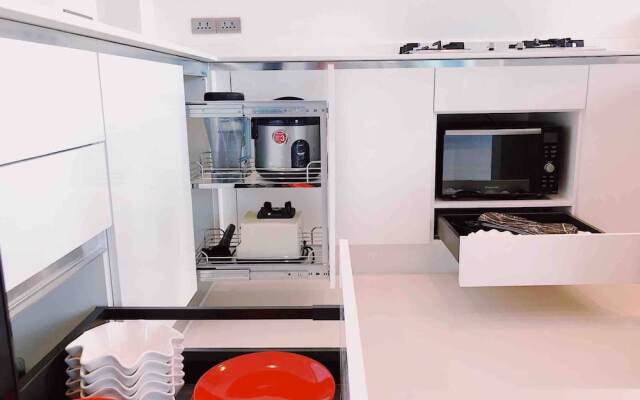 Contemporary 3bd Safari Pool Villa Near Nai Yang Beach