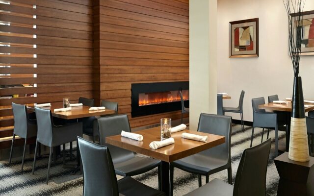 Four Points by Sheraton Edmonton International Airport