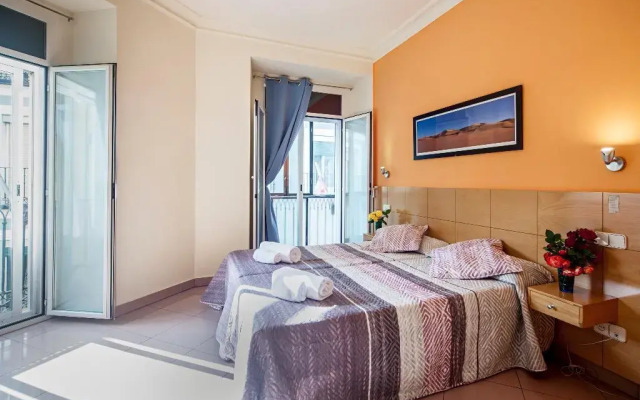 Hostel inter Puerto del sol