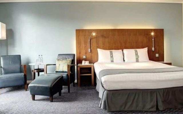 Holiday Inn London Camden Lock by IHG