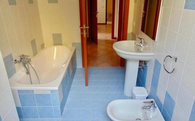 N243 - Numana, trilocale in residence con piscina