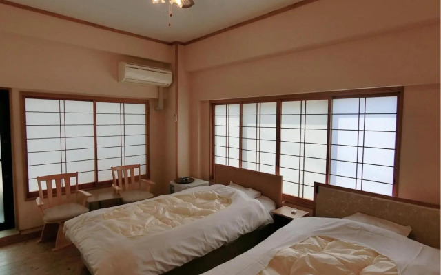 Minshuku Inn Shirahama Ekinoyado