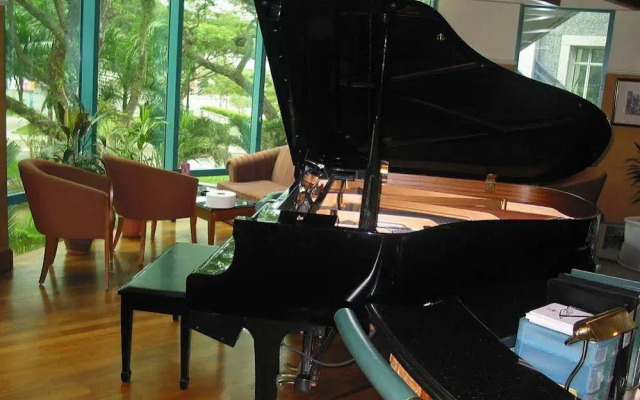 The Residence at Singapore Recreation Club