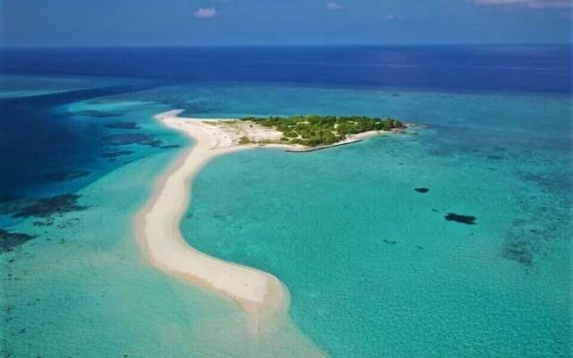 Explore Island Inn