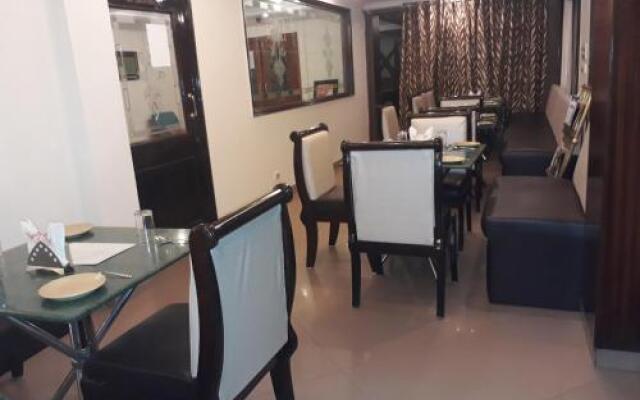 Hotel Sarthak