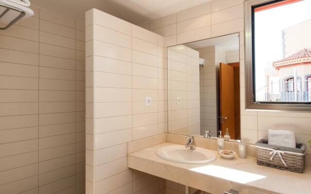 Par 4 Villa 16 Salobre Golf Holiday Rental