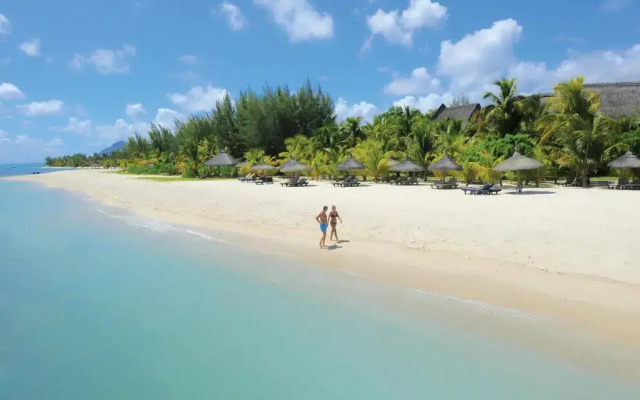 Dinarobin Beachcomber