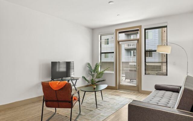 TWO Modern Waterfront Cozysuites sidebyside