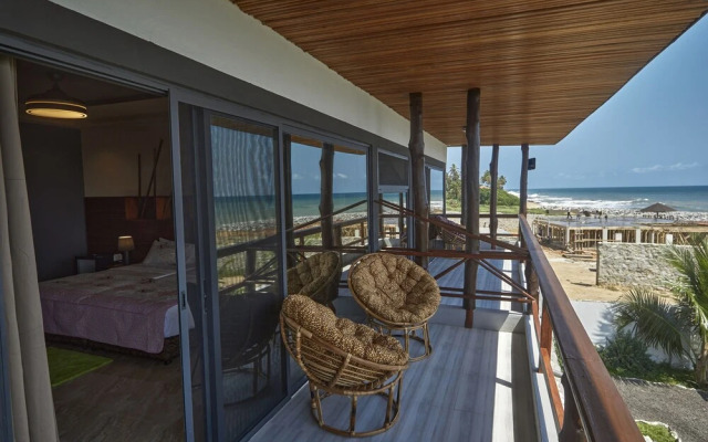 Lemon Beach Resort