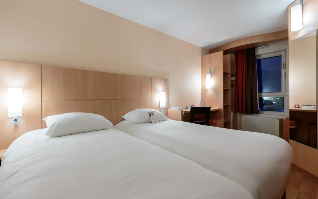 ibis Clermont Ferrand Sud Carrefour Herbet