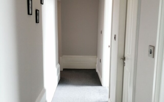 2-bed Flat in Hamilton Square