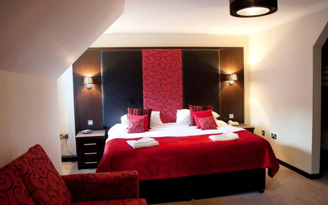 The Popinjay Hotel and Spa