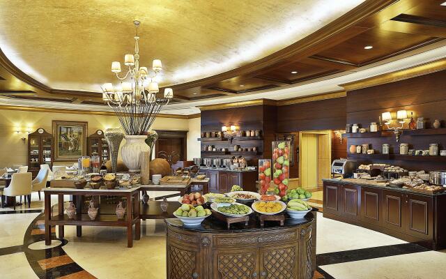 Al Habtoor Grand