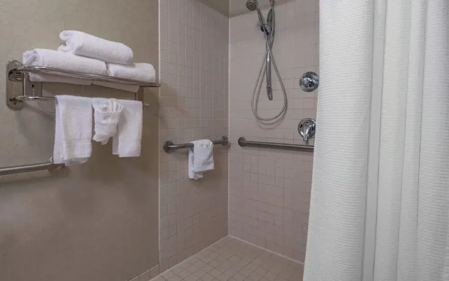 Springhill Suites Devens Common Center