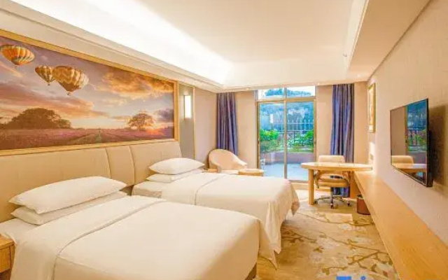 Heben Huashe Hotel (Zhongshan South Zhanyuan Branch)