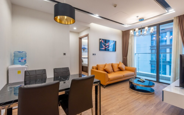 Luxury 1BR Vinhomes Metropolis