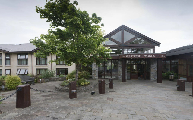 Westport Woods Hotel & Spa