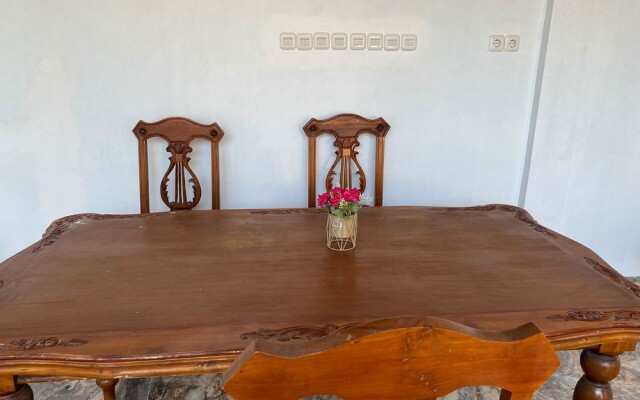 Rumah Windy Guest House Bira