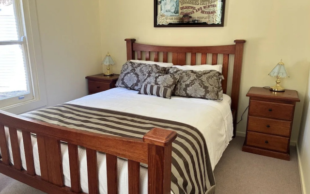 School cottage – Guest Rooms – Walhalla
