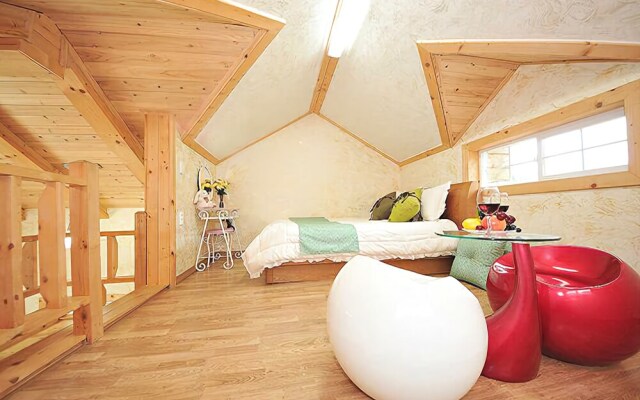 Gwangyang Four Seasons Story Pension