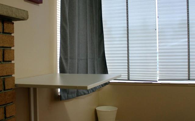 Brighton Guesthouse (Walk to Metro)