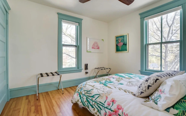 Spacious Minneapolis Home - 2 Mi to Downtown!