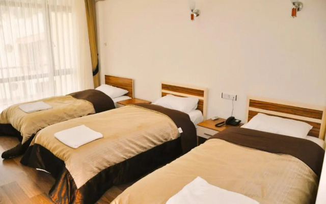 Dardanos Yerleskesi & Resort