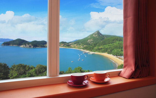 Elnido Resort