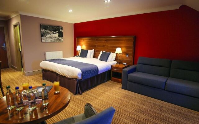 Old Thorns Hotel & Resort