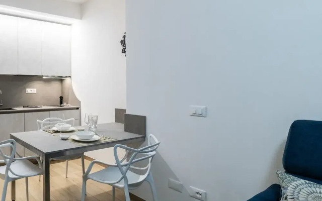 Morosini Modern Apartment by Wonderful Italy