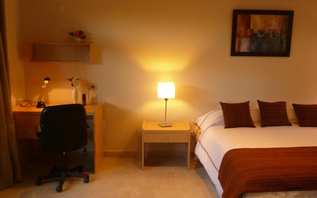 Los Platanos Cabañas & Suites