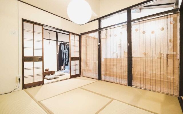 Tsudoya Tsuruhashi Ryoku