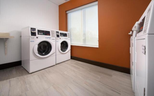 Holiday Inn Express & Suites New Braunfels