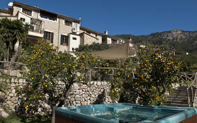 Fornalutx Petit Hotel