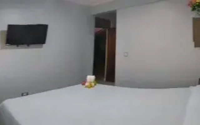 Hostal Ostello Amadeus