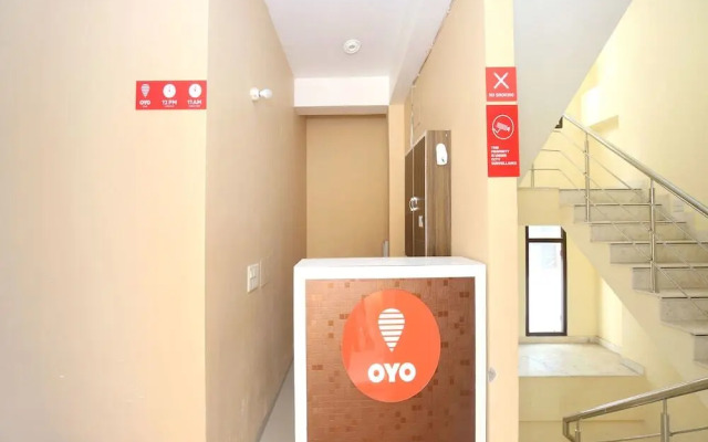 Hotel Riyasat By OYO Rooms