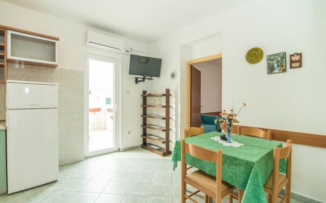 Apartments Valentić 1304