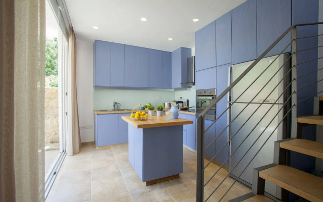 Mesogi Stone Cottage