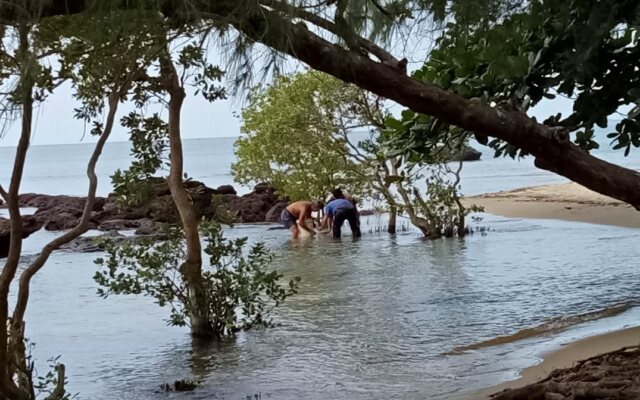 7 Stones Phu Quoc Guesthouse