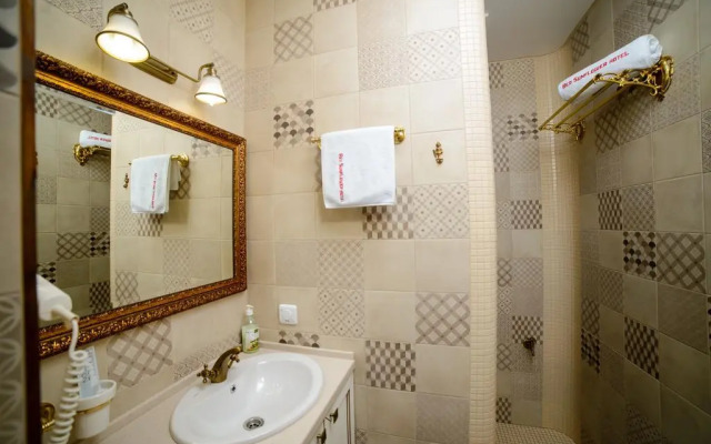 Hotel Krasnyi Podsolnukh