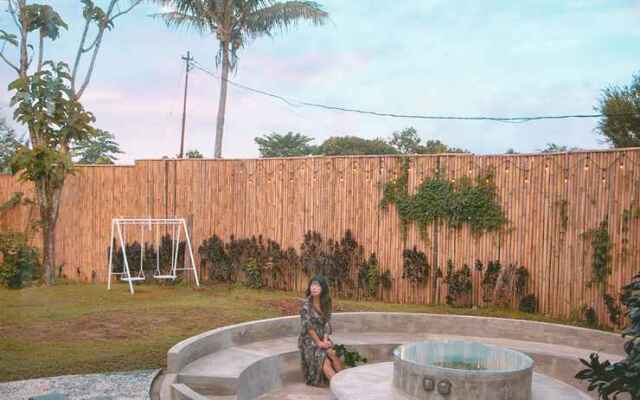 Villa Andante - Make Slow Your Day in Puncak