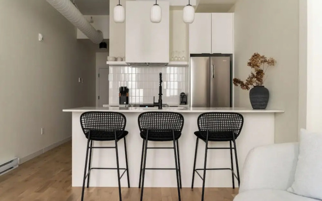 Maison Place Jacques-Cartier by Luxury In Transit