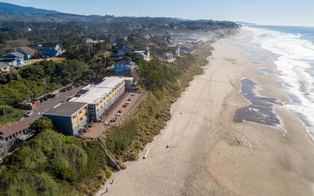 Sailor Jack's Oceanfront Inn