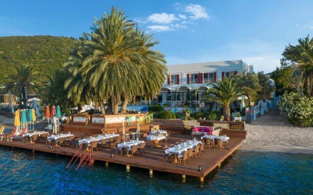 Toka Bodrum Hotel & Beach Club