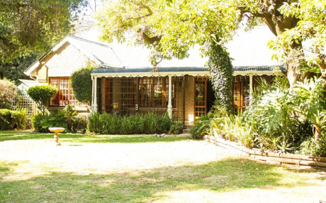 Hidden Gem Art Guesthouse , one of a kind