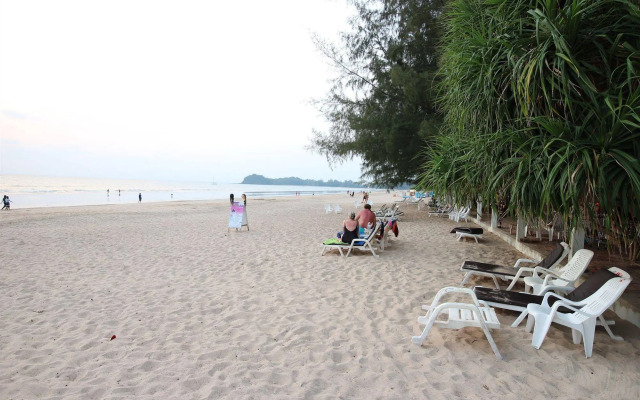 Lanta Villa Resort
