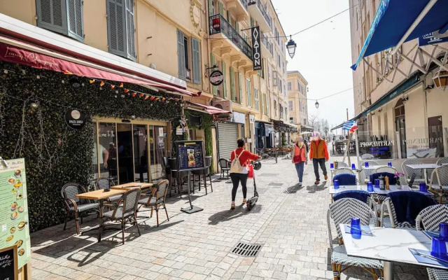 Apartment in Cannes for 2 People