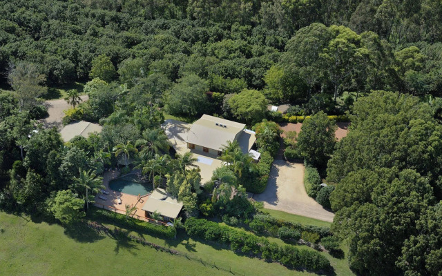 Summerhills Retreat Byron Bay