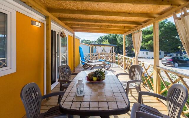 Camping Adria Mobile Homes Lanterna