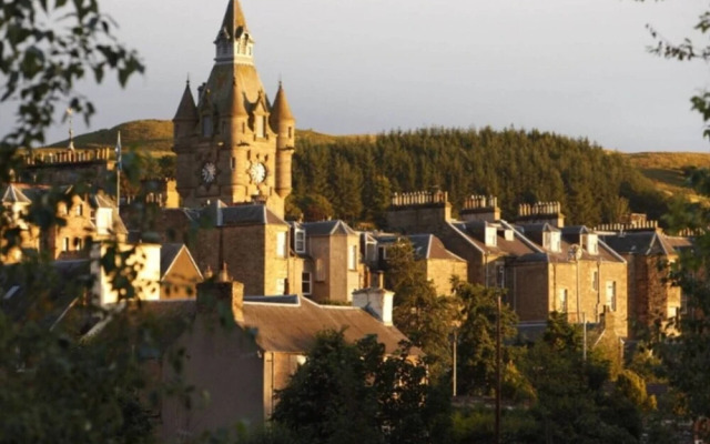 Lovely 2- Bed Apartment in Hawick